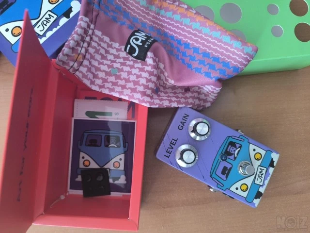 Fuzz pedal της JAM