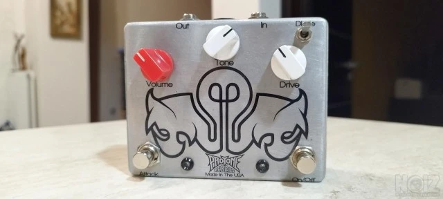 Pro Tone Bulb Deluxe Overdrive Misha Mansoor signature