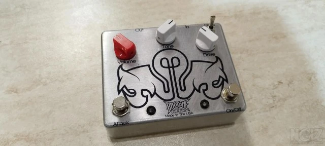Pro Tone Bulb Deluxe Overdrive Misha Mansoor signature