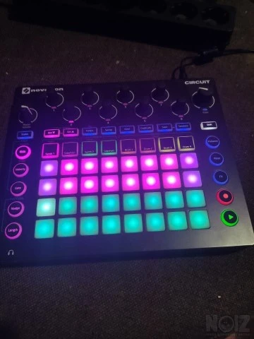 Novation circuit