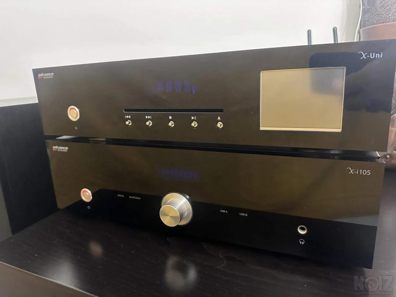 Advance Acoustic ενισχυτής, cd/internet 