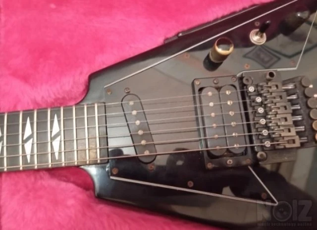 Gibson v90 1988