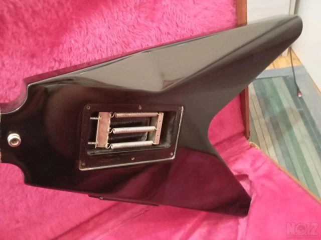 Gibson v90 1988