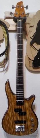 BASS  Custom  Eξαιρετικο - χειροποιητο