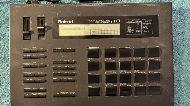 Roland R8 Human Rhythm Composer