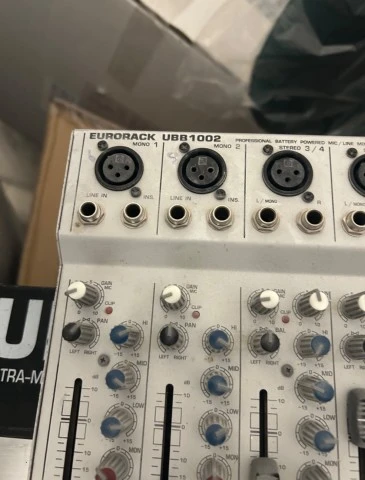 Behringer επεξεργαστές,αυτοενισχυομενα ηχεία,παθητικα
