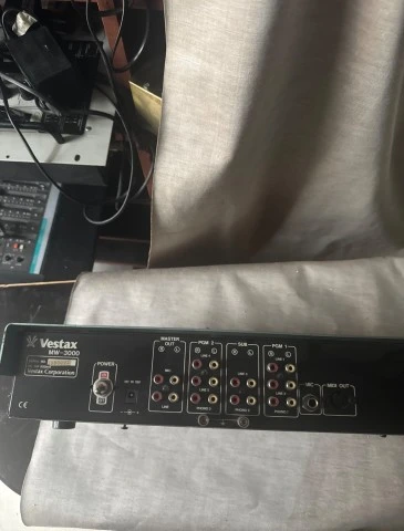 DJ Mixer Vestax MW-3000 Mixing Workstation