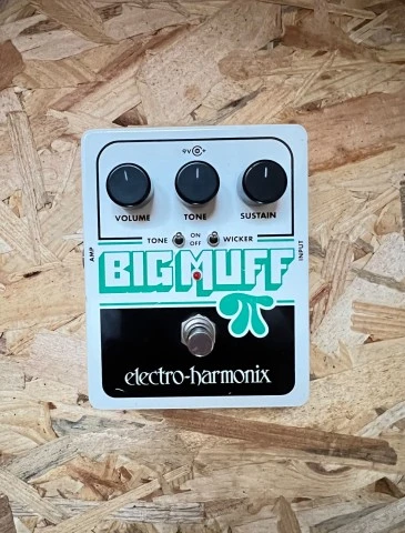 Electro-Harmonix Big Muff Pi with Tone Wicker Πετάλι Ef