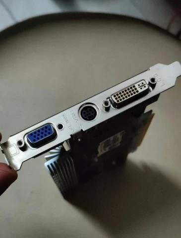 Κάρτα γραφικών ASUS EN8400GS Silent