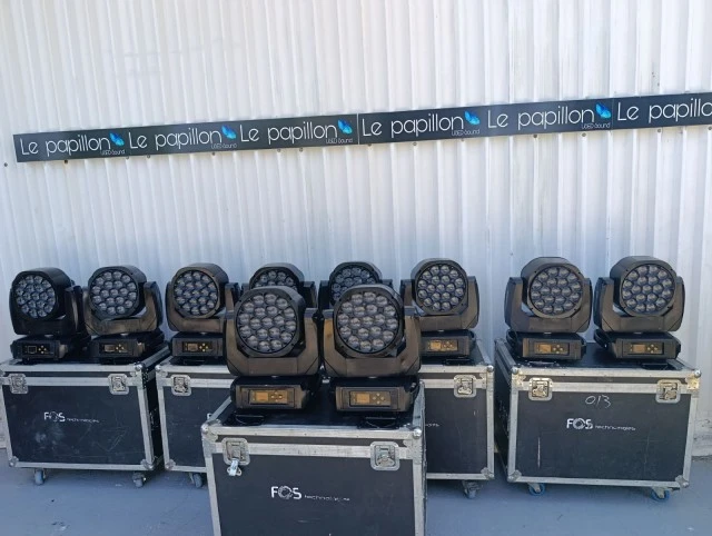 FOS Helix HP/ Wash/ moving lights with 5 flight cases