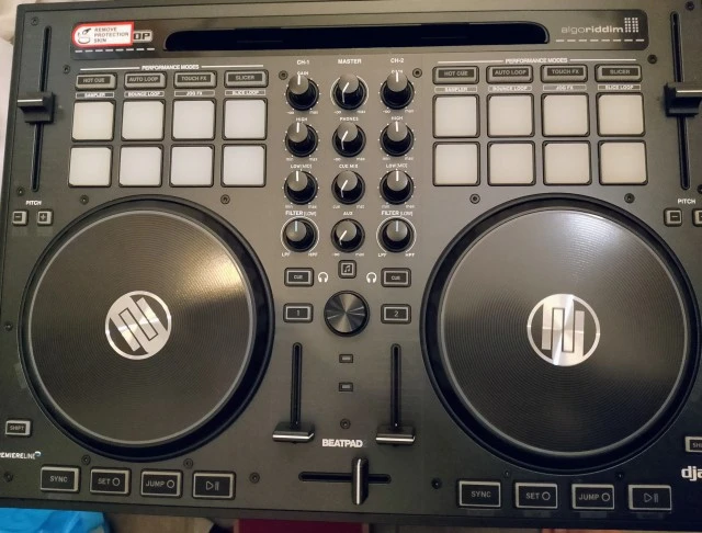 Reloop Beatpad 2 