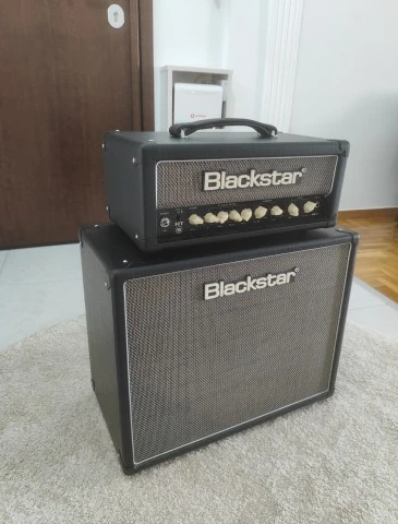 Ενισχυτής κιθάρας Blackstar HT5 mkii + καμπίνα Blacksta