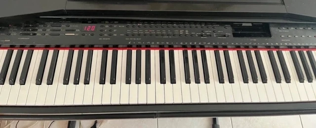 Ηλεκτρικό Πιάνο Yamaha Clavinova – 88 Βαρυκεντρισμένα 