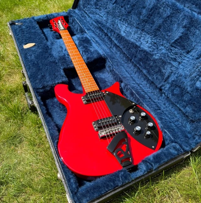 Rickenbacker 610 Red 1991 USA