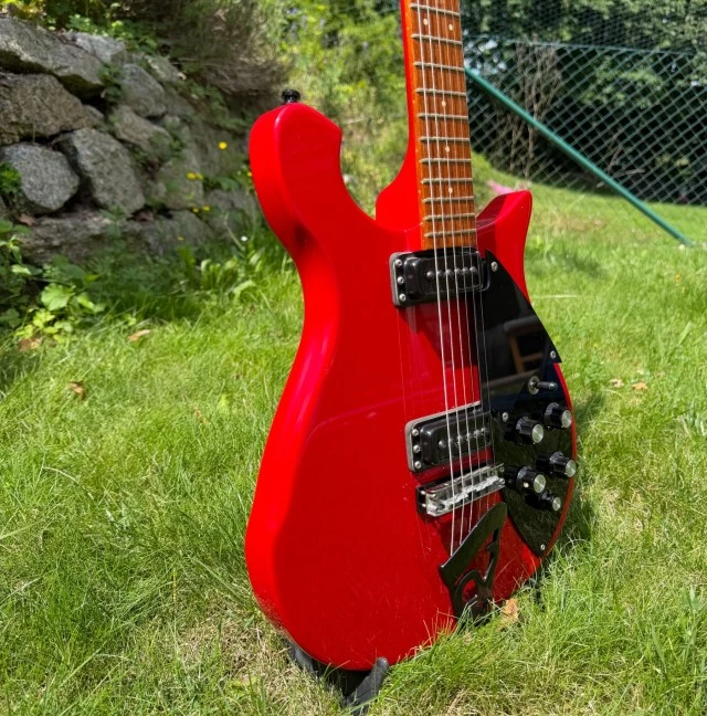 Rickenbacker 610 Red 1991 USA