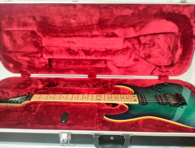 Ibanez RG652AHM-NGB Prestige