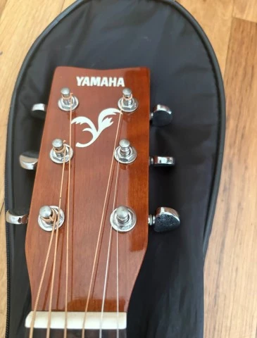 Κιθάρα ακουστική Yamaha F370