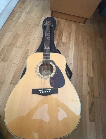 Κιθάρα ακουστική Yamaha F370