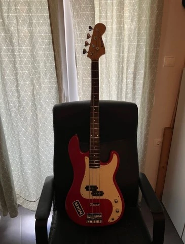 Johnson by Aria P-bass 