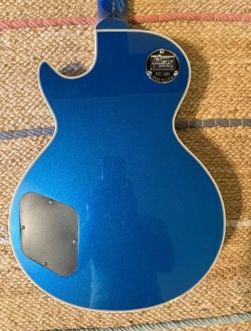 Chibson Les Paul Custom