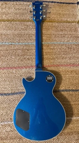Chibson Les Paul Custom