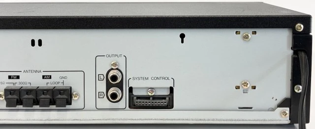 Tuner Sansui T - 1100
