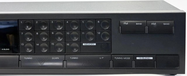 Tuner Sansui T - 1100