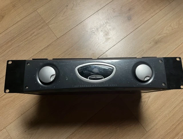 Behringer A500