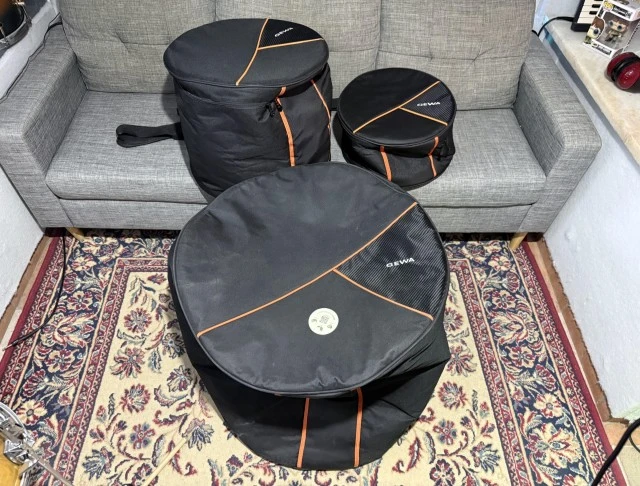 Drums - Yamaha Stage Custom Hip