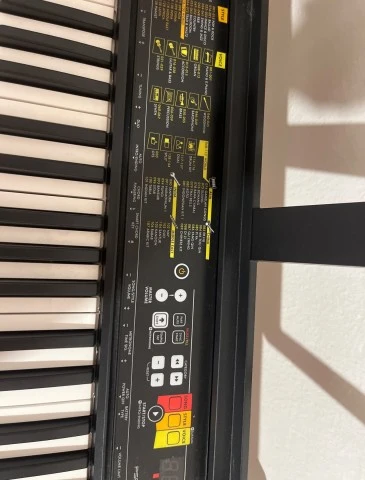 Αρμόνιο Yamaha PSR-F52