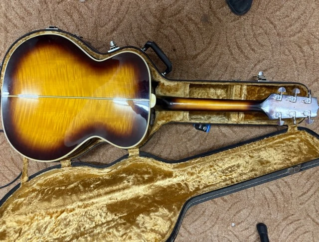 Takamine Japan 1979