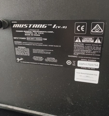 Fender Mustang I V.2 20W