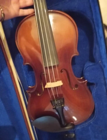 Selling Nearly New Antoni Premiere in Great Condition 
