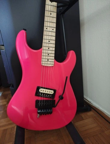 Kramer Baretta Vintage Ruby Red + Dtuna