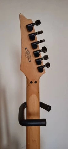 Ibanez Gio GRG 270 b