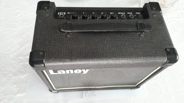 Ενισχυτής κιθάρας LANEY IG12 10w