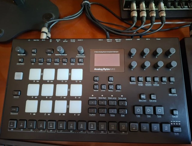 Elektron Rytm &amp; Analog Four MKII (πακέτο) 