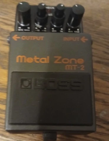 BOSS MT-2