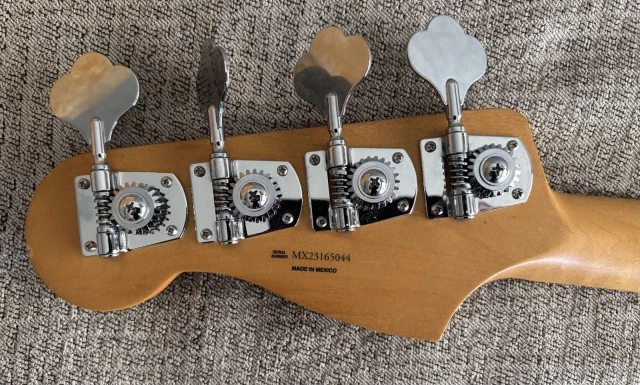 Fender Player Plus Passive &amp; Active Precision 