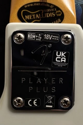 Fender Player Plus Passive &amp; Active Precision 