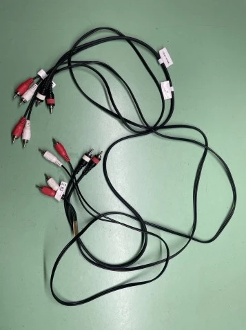 Studio Cable Bundle – 28 Audio & MIDI Cables + Peda