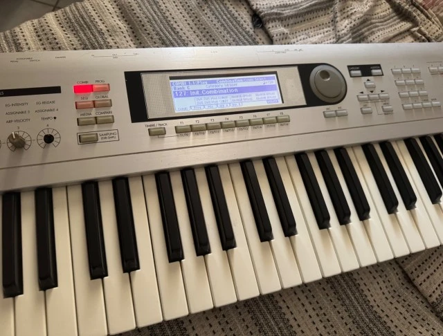 Korg Triton LE 61