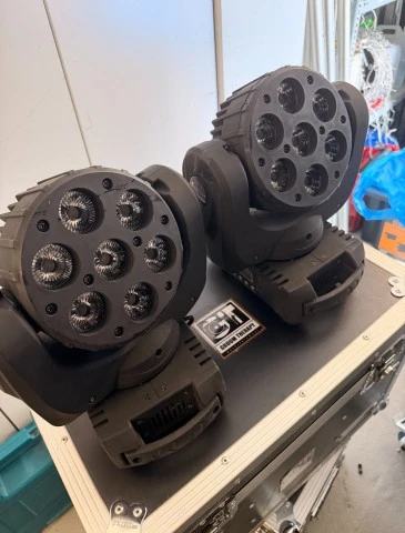 Stairville MH-110 Wash LED Moving Head + Thon Case 2x 
