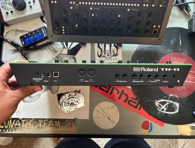 Roland AIRA TR-8