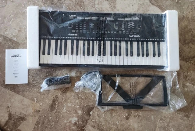Harmony 54 Alesis