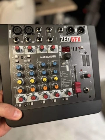 Κονσόλα Allen & Heath Zed-6fx