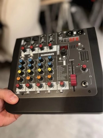 Κονσόλα Allen & Heath Zed-6fx