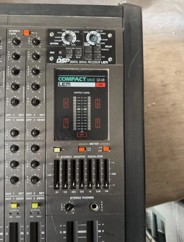 αυτοενισχυόμενη κονσόλα ήχου LEM Compact MkII