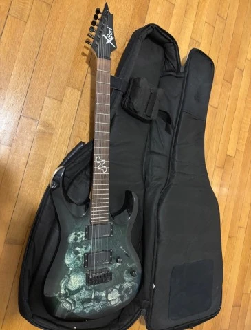 Cort X-2 VN + items 