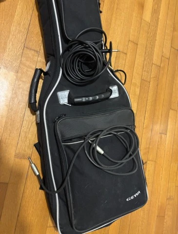 Cort X-2 VN + items 